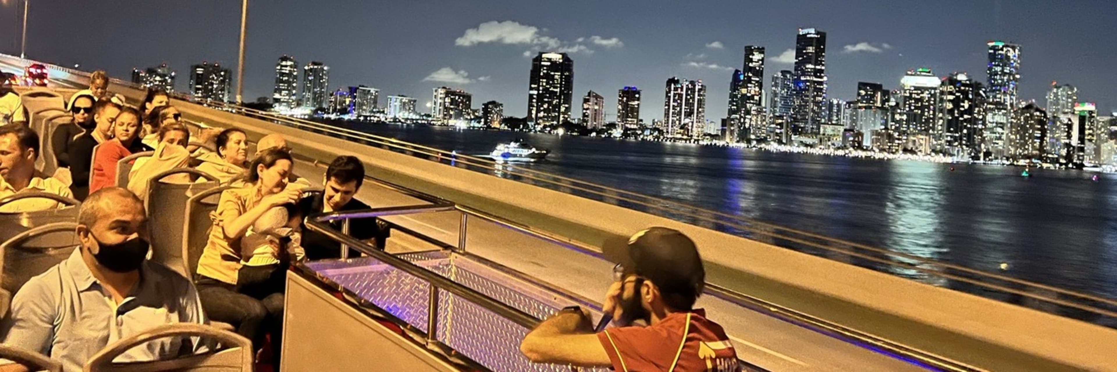 big-bus-miami-tour-nocturno-ticket-descuento-go-city